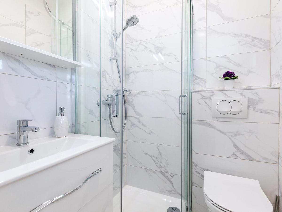 Apartment Manuel Porec Bagian luar foto