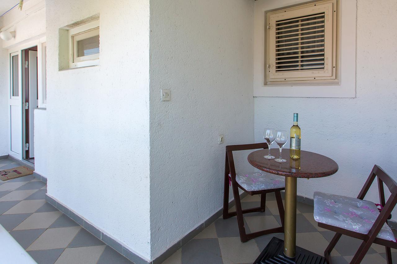 Apartment Manuel Porec Bagian luar foto